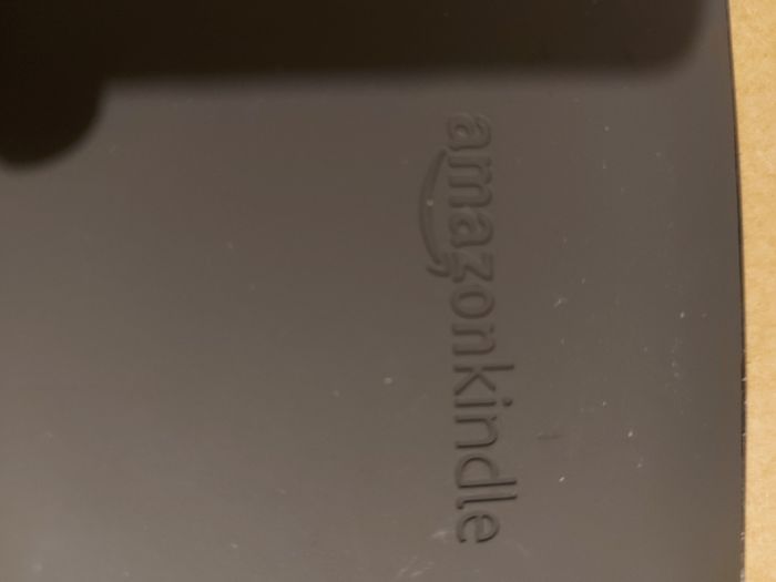Amazon Kindle, Model No. D00901, Needs new Battery I think, not coming on