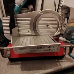 meat slicer