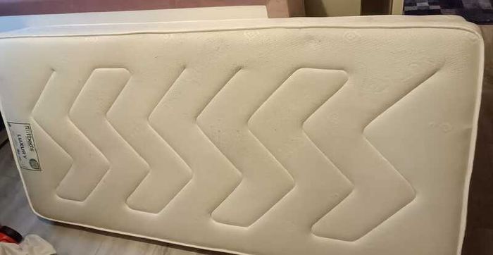 Single Bed with Matress