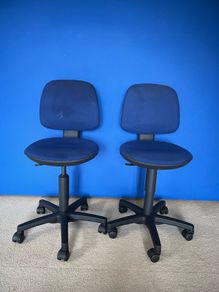 2 Office Swivel Chairs