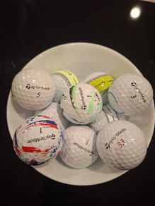 10 Premium Taylormade balls