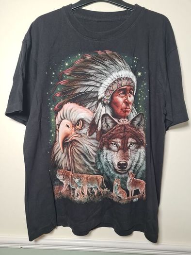 Vintage WILD t shirt American Indian wolf wolves eagle print front and back Size large
