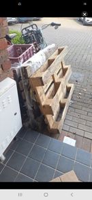 2 wooden pallets