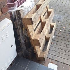 2 wooden pallets