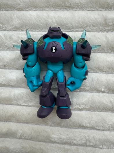 Ben 10 To Shock Rocks Transformer Playmates Used Please look at the pictures