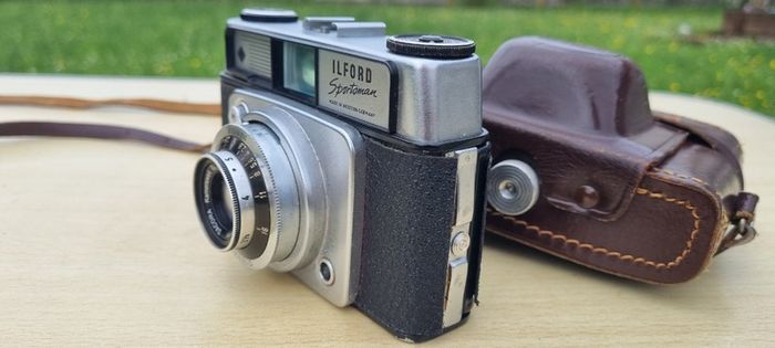 Ilford Sportsman Rangefinder Camera