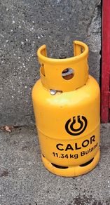 empty gas bottle