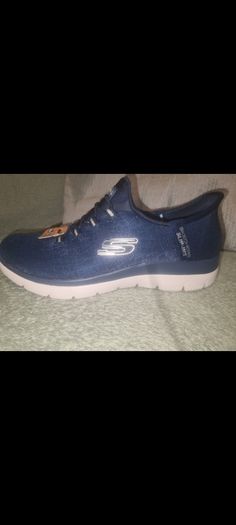 Womens size 3 sketchers and ecco boots