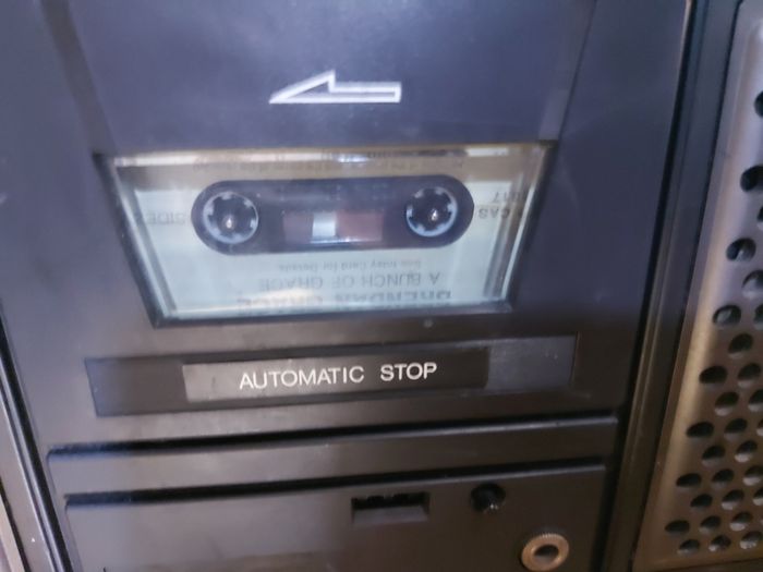 Vintage Radio and Tape Player-Recorder, everything working great and in excellent condition
