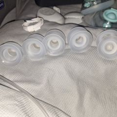 Breast pump