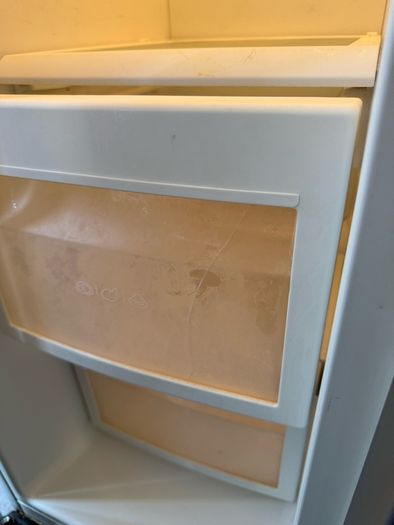 LG fridge freezer + water and ice dispenser