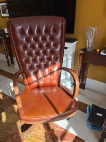 Captain/Executive Chair
