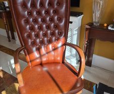 Captain/Executive Chair