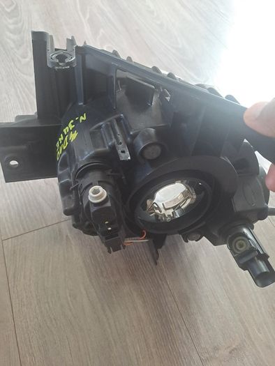 Car spare part Nissan Juke I F15 Headlight