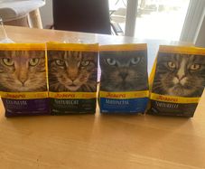 Josera dry cat food 4 x 400g German quality brand