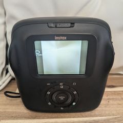 Instax SQ20 photo camera