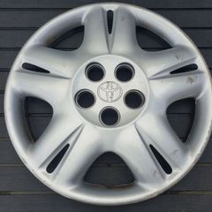 Set of 4 x Genuine Toyota Avensis 15'' Hubcaps Wheel Trims Covers