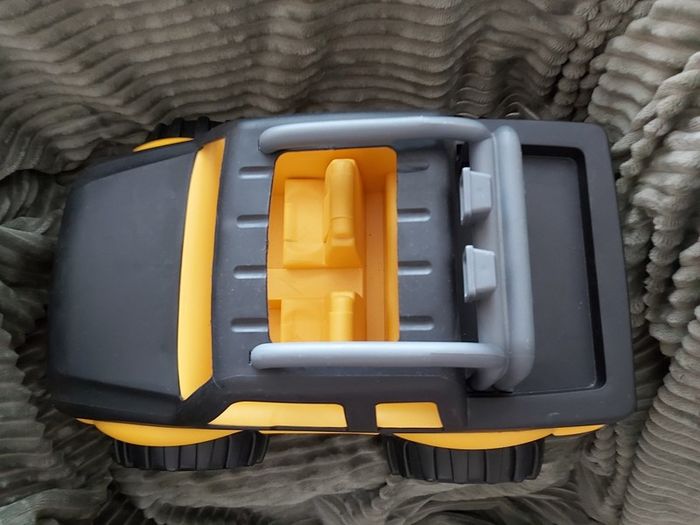 CAT Tough Tracks 4x4 (PR934)