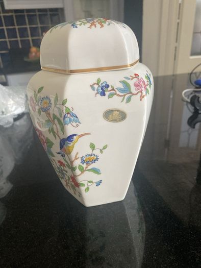 Aynsley  Pembroke large Lidded canister