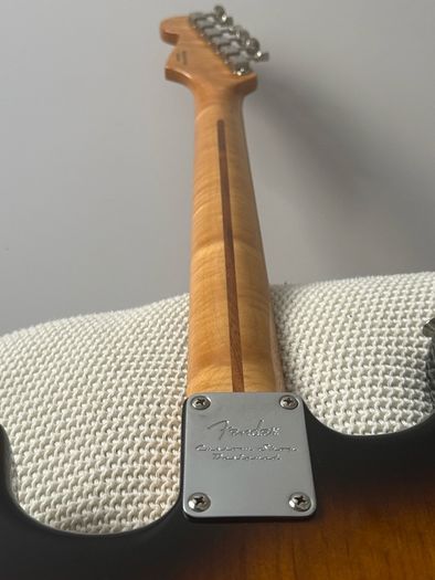 Mint Condition Fender '50s Classic Strat - Custom Shop Design - MIM - Beautiful Flame Neck - American Vintage Pickups