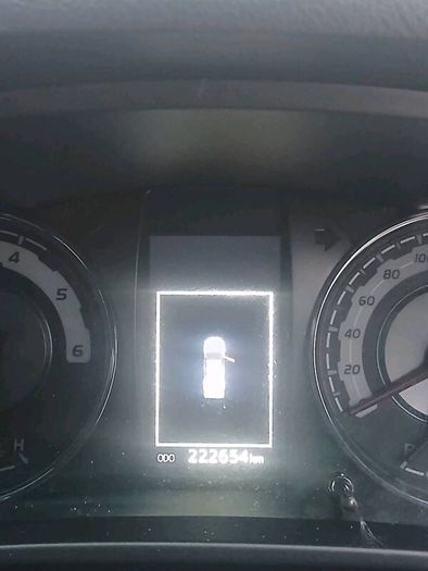 202 Toyota Hilux Invinvible 2.4 Auto No vat