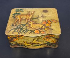 Deer Fawn Embossed Biscuit Tin Vintage Antique Collectable Retro Lidded