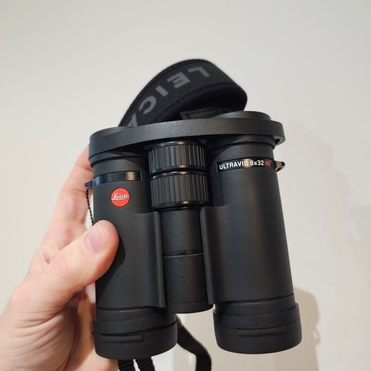 Leica Ultravid 8 x 32 HD PLUS binoculars