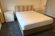5ft Bed that splits in two with excellent high quality mattress