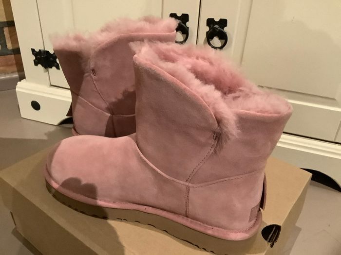 Genuine UGG Classic Mini Twist Boots
