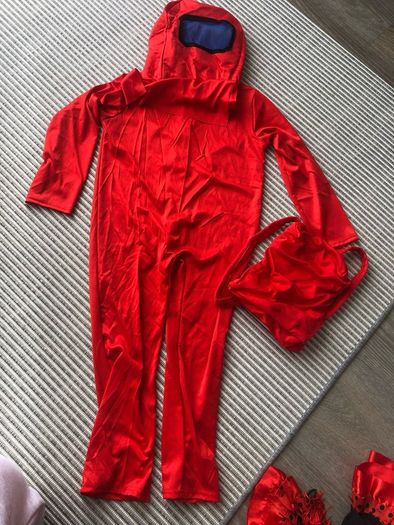Among us  costume age 6 years