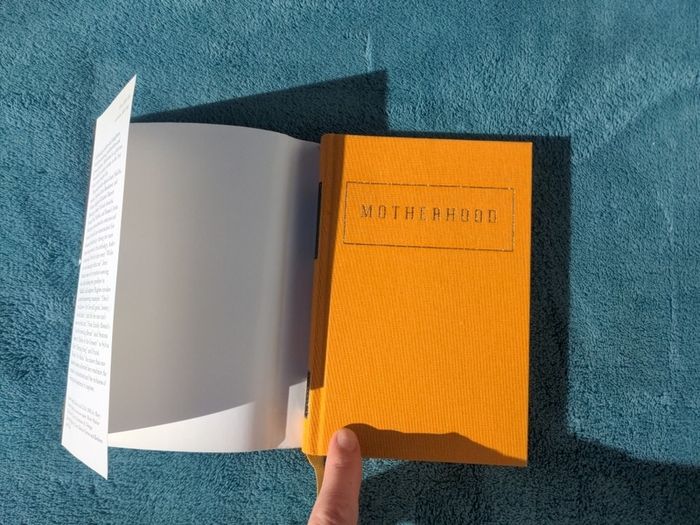 MOTHERHOOD - Everyman's Library Pocket Poets