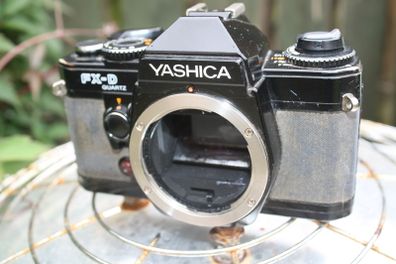 Yashica FX-D Quartz Contact