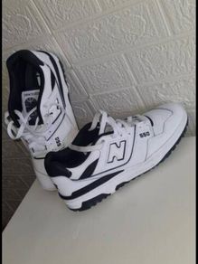 New Balance 550 (Black and White)