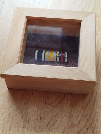 Original World War I German military ribbon bar featuring three distinct awards