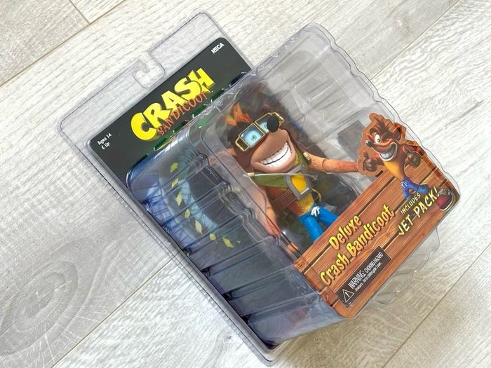 Deluxe Crash Bandicoot With Jet Pack Figure From Activision & Neca - SEALED
