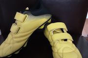 Football Boots/Junior Yellow Football Boots .. Size: 12 UK/FINAL Price Drop