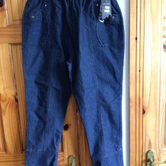 BNWTS Ladies Dark Blue Crop Denim Jeans Size 20 Including postage