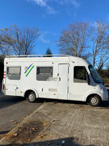 Camper