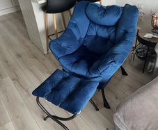 Lounge chair for sale