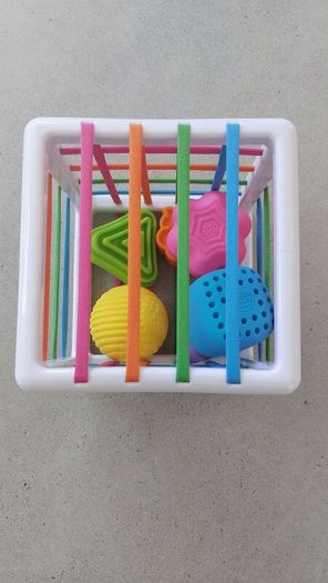 Inny Bin - Shape sorter