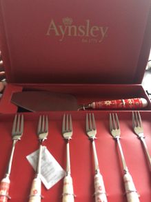 Aynsley Fairisle Pastry Set