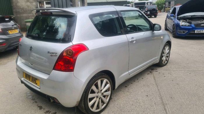 Suzuki swift sport