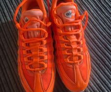 Just do it nike  air nike  orange Trainers size uk9  (Eu44) in great condition