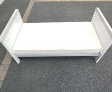 Kids bed and kids toys
