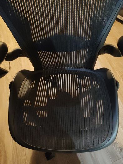 Herman Miller Classic Aeron Ergonomic Chair Size B