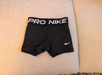 Nike Pro shorts  XS