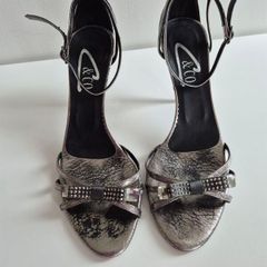 womens heels