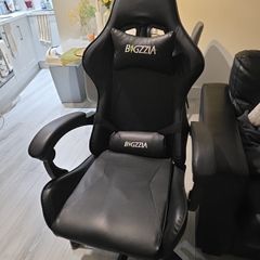 Gaming chair
