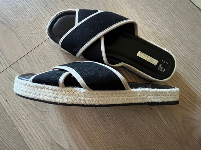 2 New Pairs Slides
