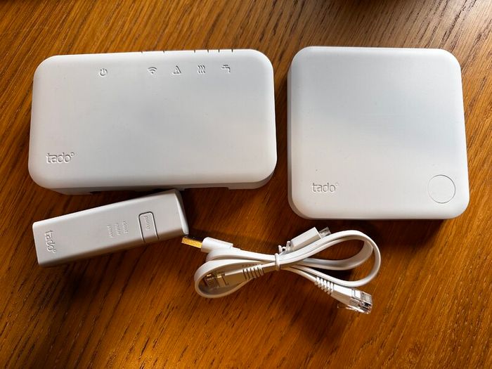 Tado V3+ Heating + Hot water starter kit